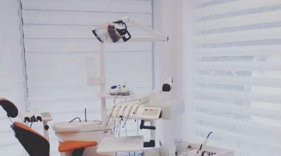 Stomatološka ordinacija Dentalis | Dr. Radić